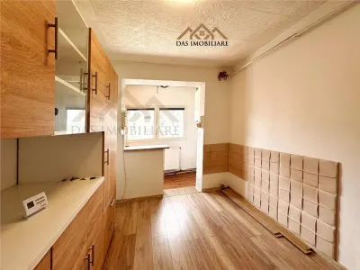 Apartament cu 1 camera, etaj 3, str. Dragos Voda - foto 2
