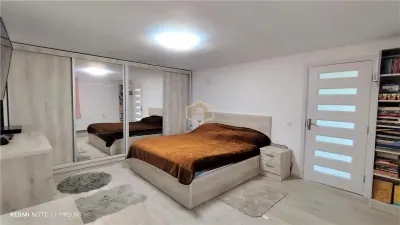 Casa cu 8 camere + anexe gospodaresti | Ciuperceni | Teren 4.760 mp - foto 2