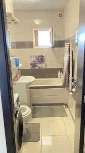 Apartament 3 camere, Tractorul - foto 4