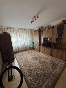 Apartament de vanzare Tractorul,  Brasov - Brasov