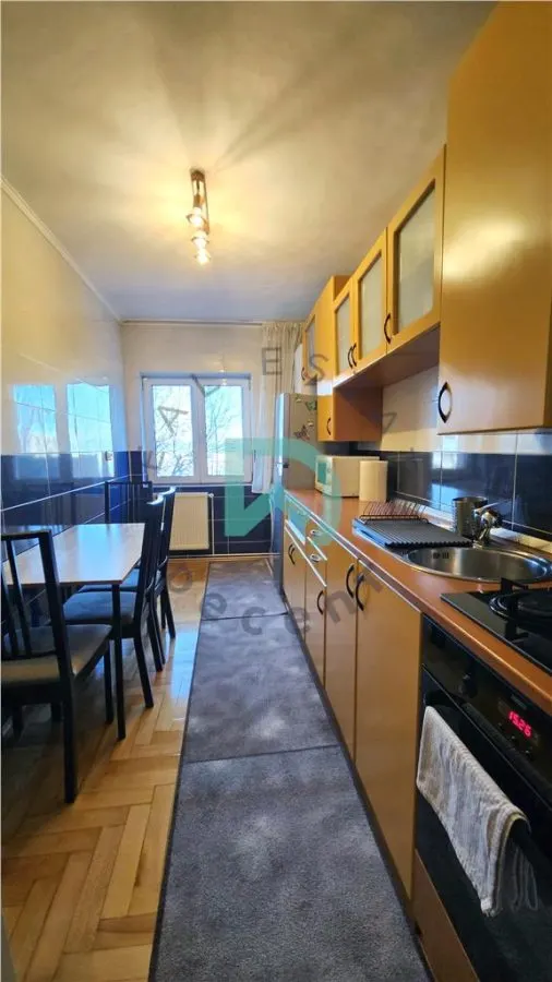 Apartament 3 camere, Central, Brasov - foto 1