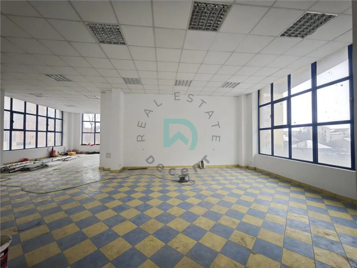 Spatiu comercial zona, ITC Brasov,, 310 mp - foto 2