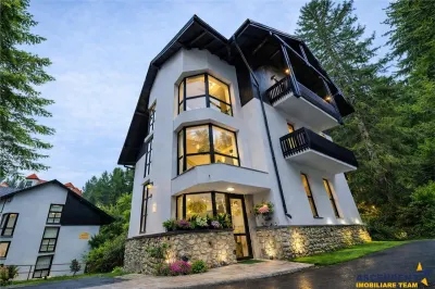 FILM! Un spatiu pretios pentru rezidenta si ospitalitate, Central, Poiana Brasov - Poiana Brasov