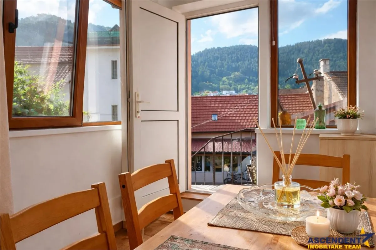 Brasov, Centru istoric - Schei - foto 1