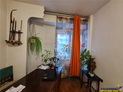 Decomandat pe 2 camere+ birou, etaj 1, Bulevardul Grivitei, Brasov - foto 12
