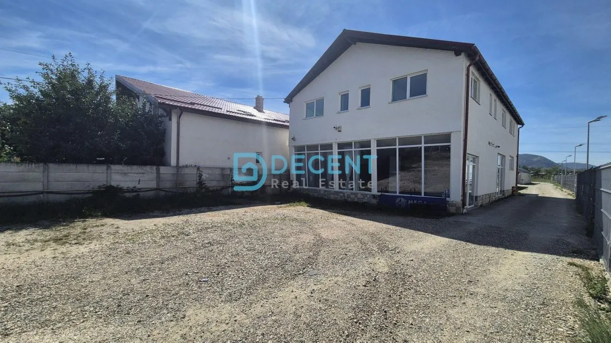 Spatiu comercial de inchiriat  Brasov - foto 1