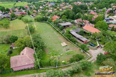 FILM! 2.660 mp intravilan,un colt de liniste, recomandat rezidential investitional,Cernat - foto 6