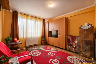 Decomandat apartament cu 2 camere, Lenin, Sfantu Gheorghe - Sfantu Gheorghe