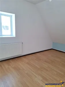 Casa de inchiriat, rezidential/ spatiu birouri, Ghimbav-Centru - foto 11