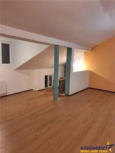 Casa de inchiriat, rezidential/ spatiu birouri, Ghimbav-Centru - foto 18
