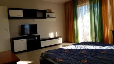 Avantgarden, Brasov - Brasov