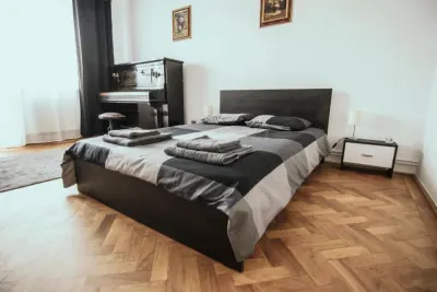 Centru Civic, Brasov - foto 6