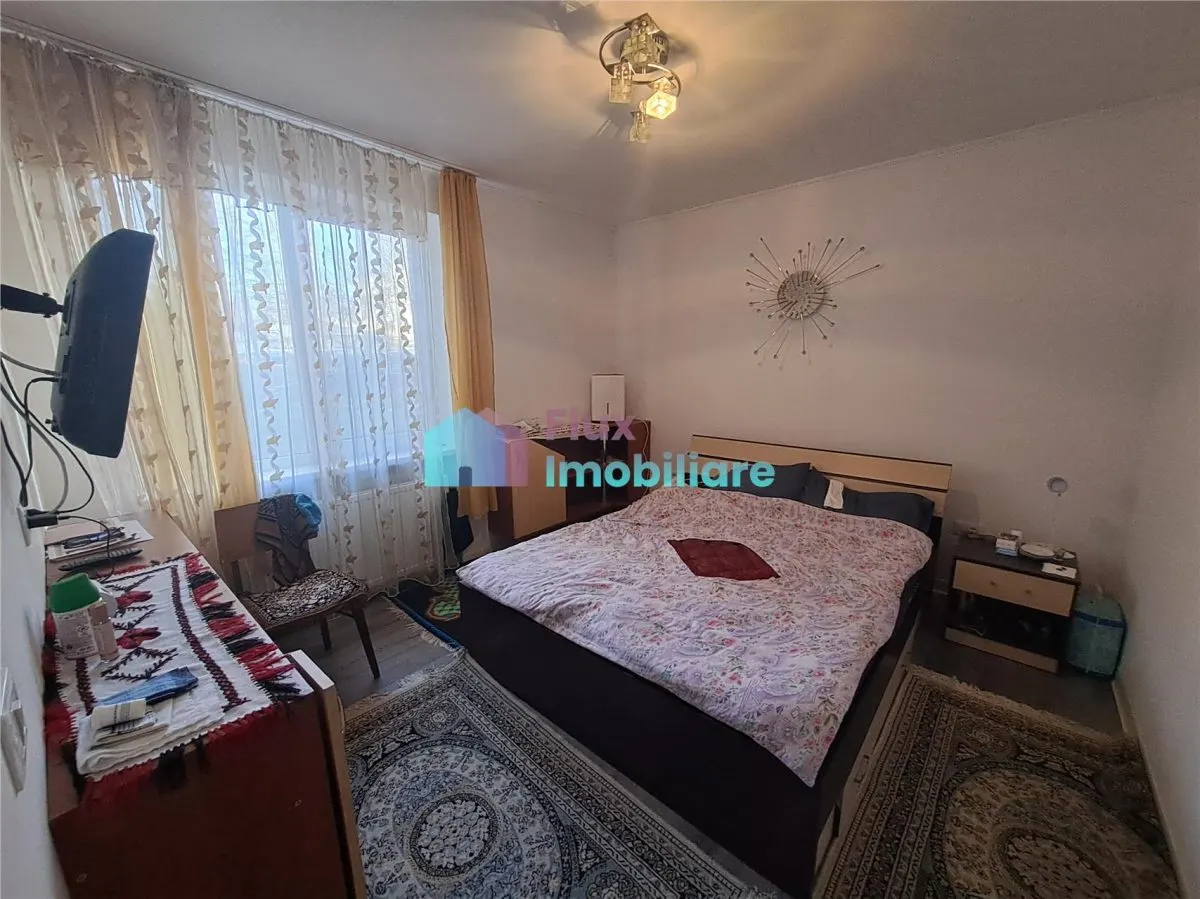 Apartament cu 2 camere parter - foto 6