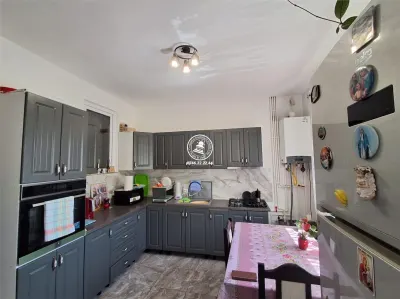 Vila 6 camere , teren 475 mp , str. Soarelui - Rediu , Iasi - foto 8