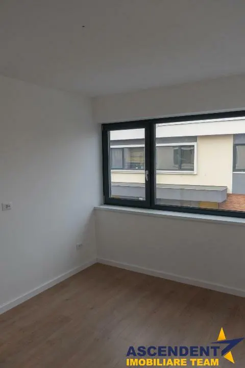 Casa, rezidential nou - foto 3
