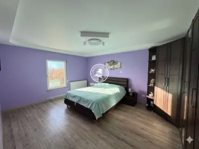 Casa de vanzare, la 2 km de Primaria Tomesti - foto 7