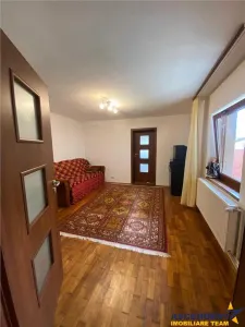 Casa de vanzare, 800mp teren, Turches, Sacele, Brasov - foto 2