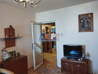 3  camere decomandate centru - foto 5