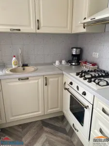 Ap. exclusivist, et.1, km 0 Arad, amenajat cu designer in stil unic - foto 6
