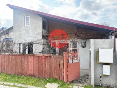 Casa 3 camere cu terasa, renovata, cartierul Nou, zona linistita - Tulcea
