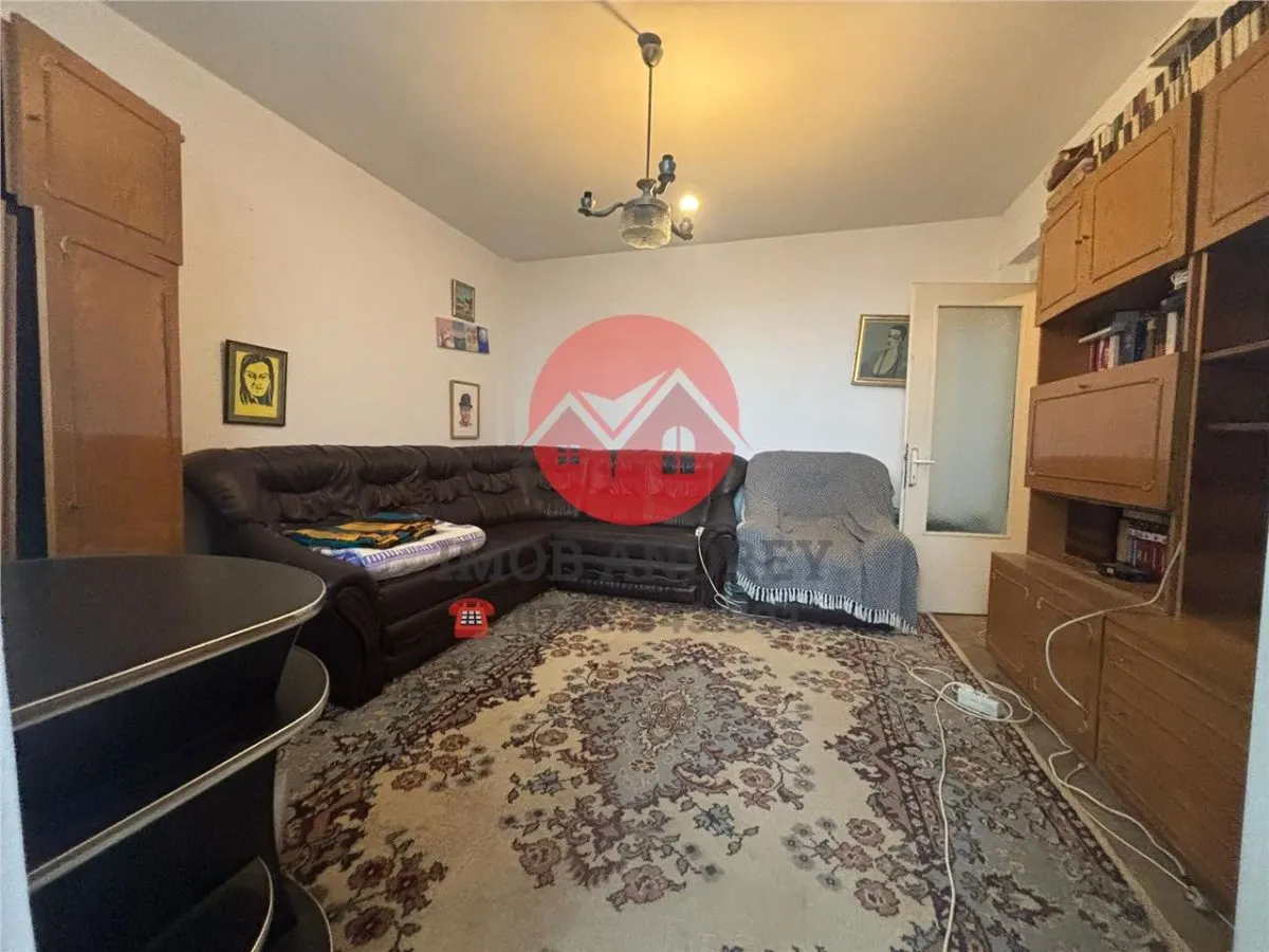 Apartament 2 camere ultracentral, vedere la faleza, 50 mp, etaj 2/4 - foto 1