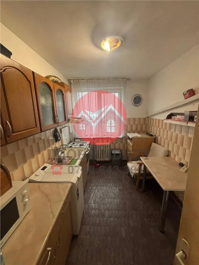 Apartament 2 camere ultracentral, vedere la faleza, 50 mp, etaj 2/4 - foto 4