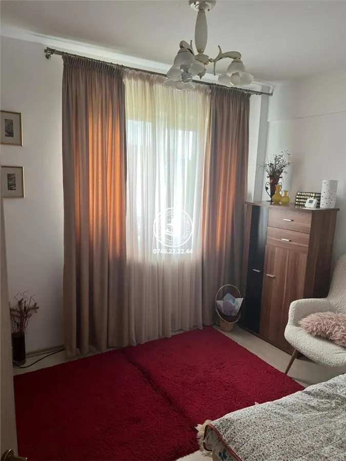 Apartament 2 camere  de vanzare  Bucium - foto 2
