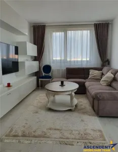 Regim vila, luminos, decomandat, aliniament apreciabil, Ghimbav, Brasov - foto 2