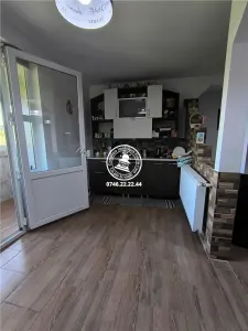 Vila  de vanzare  Lunca Cetatuii, - foto 5
