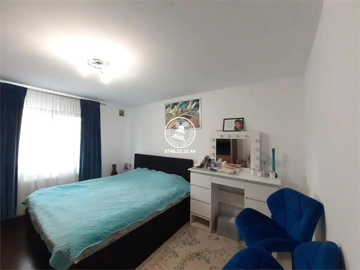 Vila  de vanzare  Breazu, - foto 6