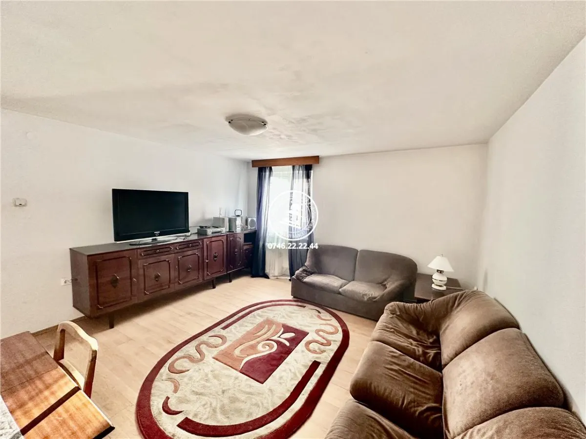 Vila  de vanzare  Miroslava, - foto 11