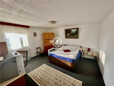 Vila  de vanzare  Miroslava, - foto 6