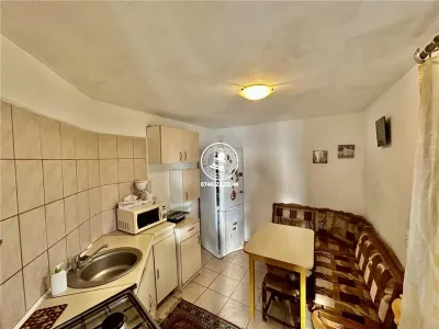 Vila  de vanzare  Miroslava, - foto 9