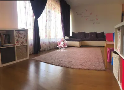 Apartament 2 camere  de vanzare  Centru, - foto 3