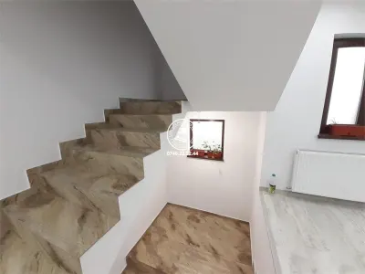 Vila  de vanzare  Breazu, - foto 15