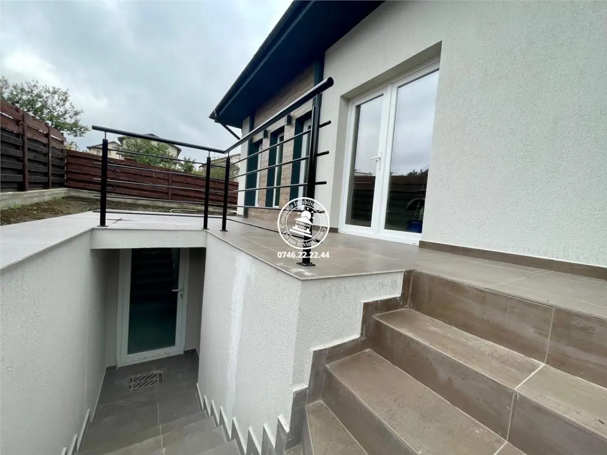 Vila  de vanzare  Miroslava, - foto 6