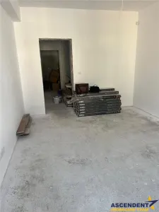 Central, Targu Mures: Spatiu rezidential semifinisat, pretabil birou/locuinta... - foto 5