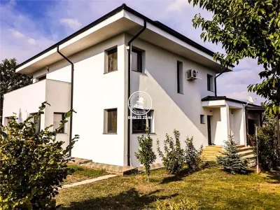 Vila  de vanzare  Valea Lupului, - Iasi