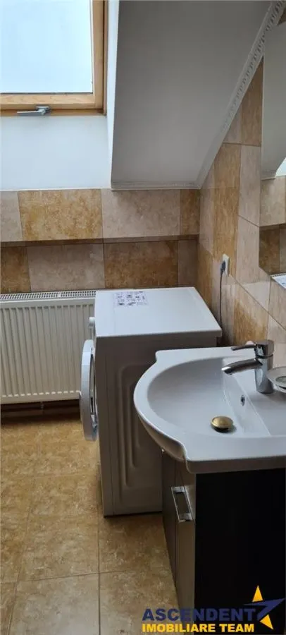 Central, cu terasa, Brasov - foto 6