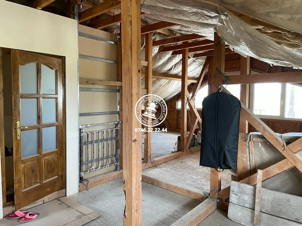 Vila  de vanzare  Sararie, - foto 22