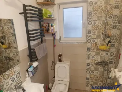 2 camere, curte comuna, Centrul Istoric, Brasov - foto 7