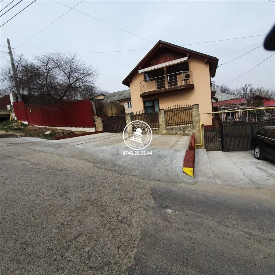 Vila  de vanzare  Galata, - foto 1