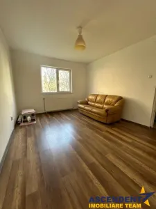Apartament cu deschidere la gradina, Florilor, Brasov - Brasov