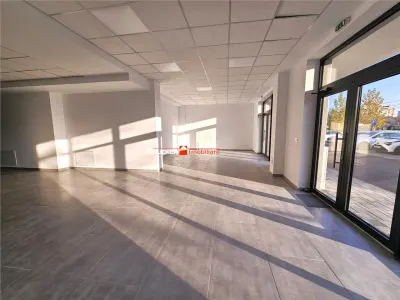 SPATIU COMERCIAL CENTRAL | 261 MP - foto 12