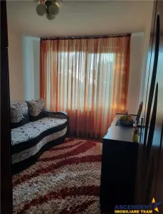 Apartament cu 4 camere, Noua, Brasov - Brasov