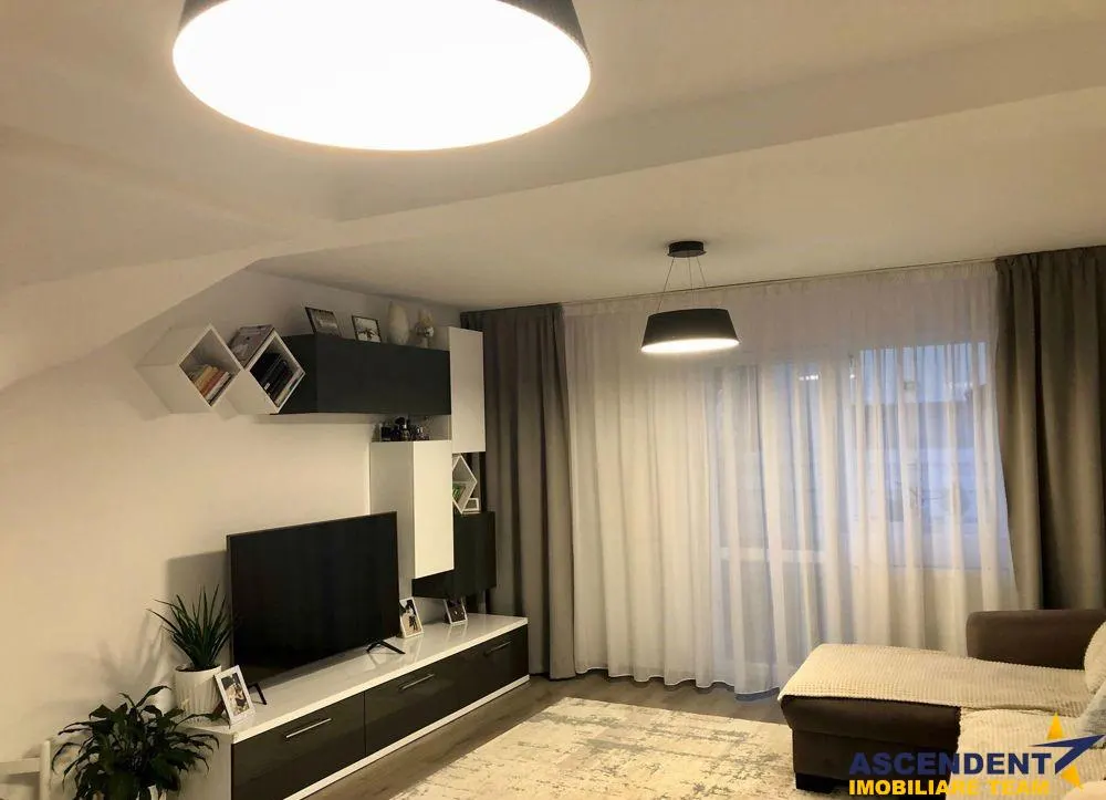 Casa de vanzare Brasov - foto 1