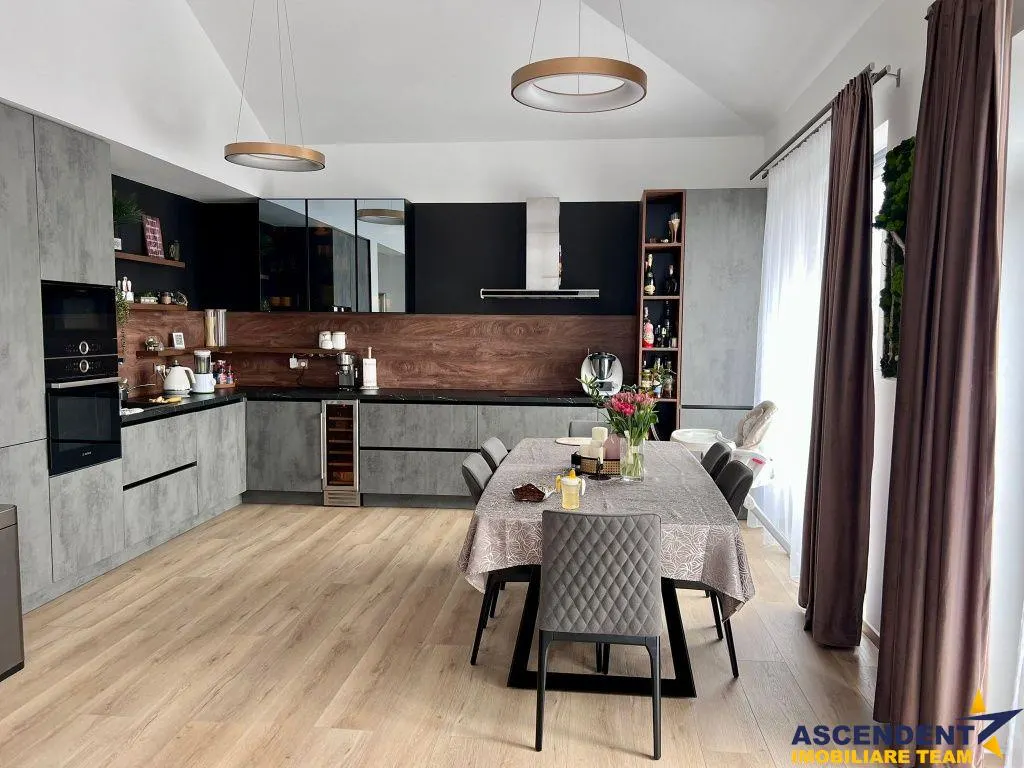 Casa de vanzare Tarlungeni - foto 2