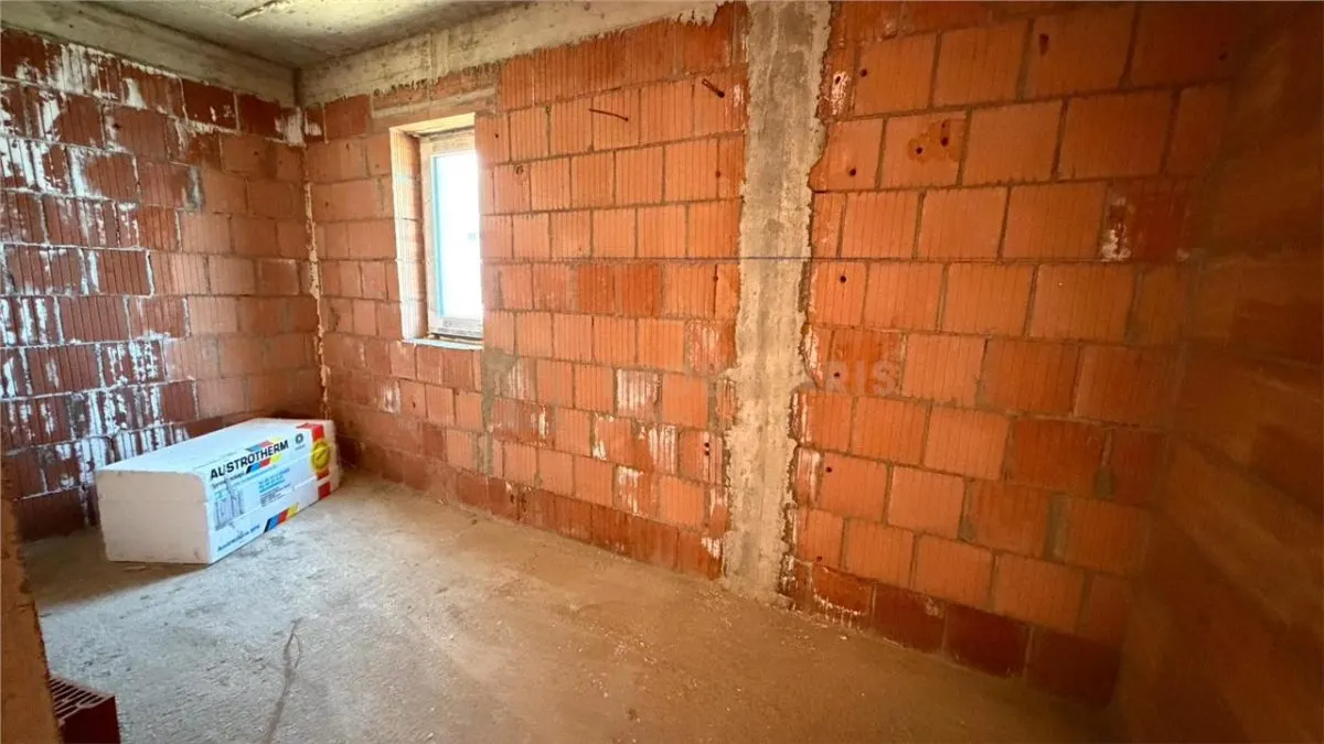 Case de vanzare, zona Branduselor - foto 16