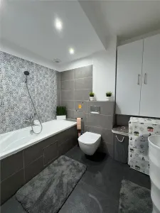 Apartament 3 camere/2bai in cartier Albert - foto 8