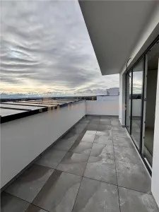 Apartament 3 camere bloc nou - foto 11